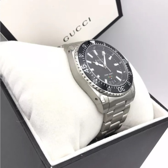 GUCCI Dive LG 40MM Quartz Men's Watch YA136301A - Picture 5 of 7